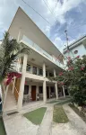 Harman Suites Moalboal - Parkplatz