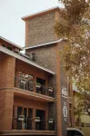 Bayil Breeze Hotel & Restaurant Hotel in zona National Flag Square