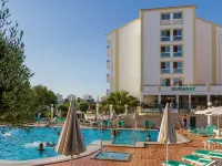 Ourabay Hotel Apartamento - Art & Holidays Отели рядом с достопримечательностью «Монтешору»