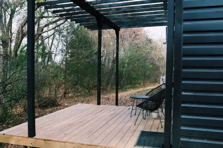 Studio Z - modern space 2mi from Choctaw Casino