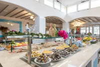 Tirreno Resort - breakfast