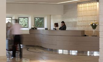 The Ixian Grand & All Suites
