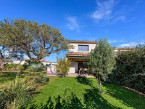 Calarossa Bay Resort Hotéis em Lecci