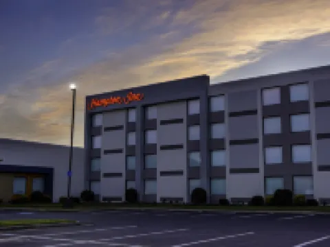 Hampton Inn Kinston Hotels in Kinston