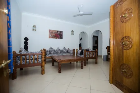 Diani Pearl
