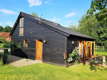 Wilderness B&B 3 Self Contained Rooms Nr Sissinghurst Отели в г. Кранбрук