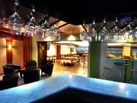 Oft Tamandare Plaza Hotel Hotels near Civic Square