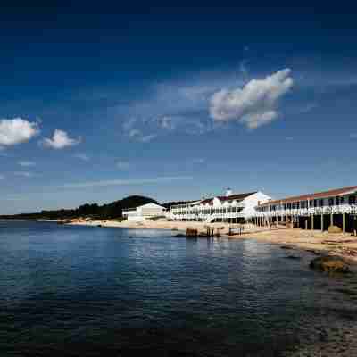 Sound View Greenport Hotel Exterior
