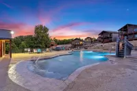 Table Rock Resorts at Indian Point Hotels in Sunset Cove Township