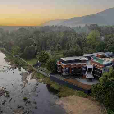 Sterling Athirappilly Hotel Exterior