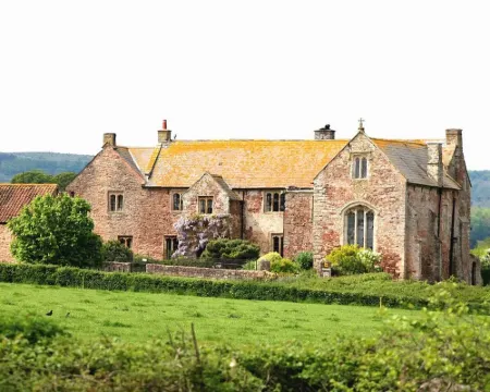 Blackmore Farm Hotels in Bridgwater