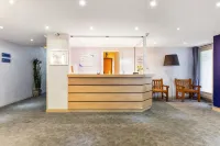 Residence Pierre & Vacances les Embruns Hotels in Benerville-sur-Mer