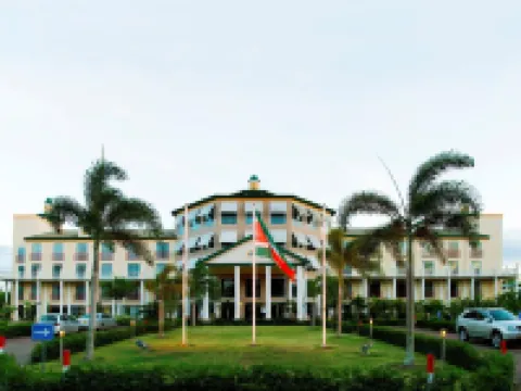 ロイヤル・トラリカ パラマリボのホテル