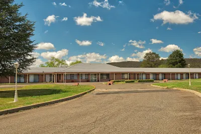 Bushman's Motor Inn Отели в г. Литго
