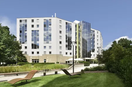 Novina Hotel Suedwestpark Nuernberg Отели в г. Средняя Франкония