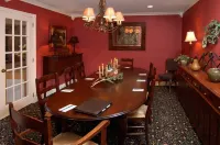 Hillwinds Inn - Blowing Rock Hotels in Blowing Rock