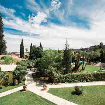Spiti Prifti Apartments Hotel Exterior
