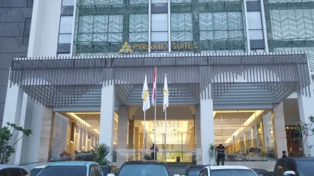 Pyramid Suites Hotel Banjarmasin
