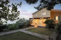 Aelia & Melitta Villas Hotel di 