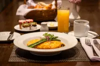 Quinta Real Puebla - breakfast