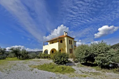 Elaionas Studios Hotels in 