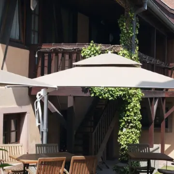 The Originals Boutique, Hôtel la Ferme du Pape, Eguisheim