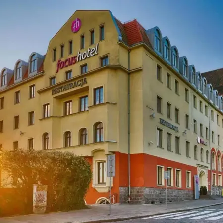 Focus Hotel Szczecin Отели рядом с достопримечательностью «Арена «Нетто»»