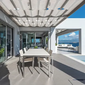 Welcome to Villa Soligia! Beach Front Villa Large Private Pool Amazing Sea View