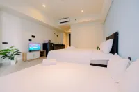 Cozy Stay Studio Apartment for 4 Fax Carstensz Residence Hotels in Pagedangan