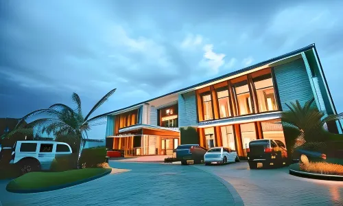 The Maximilian Hotel