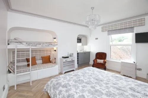 The Old House Guest House Hotels in Broad Chalke