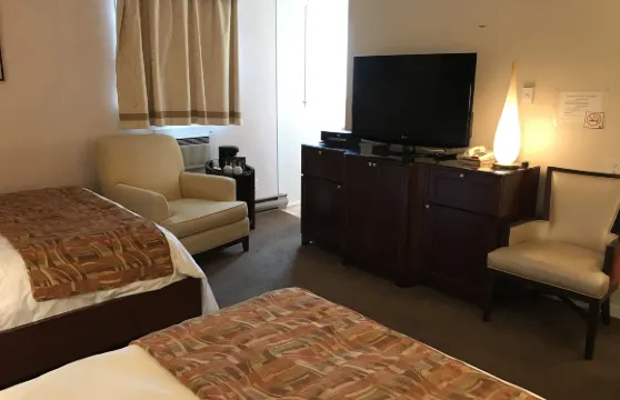 紅衣主教苑汽車旅館