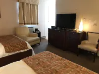 카디널 코트 모텔