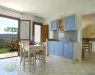 5-guest Apartment in Imperian Olive Grove - Apartments