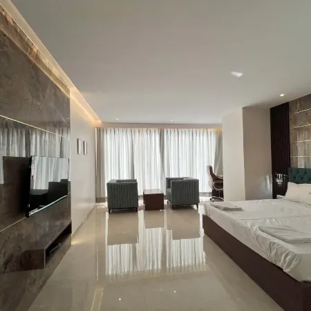 Galaxy Club & Hotel