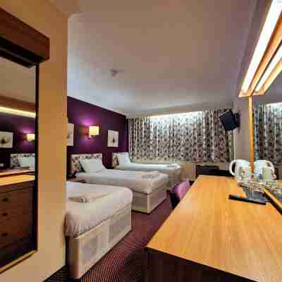 Supreme Inn Boston Rooms