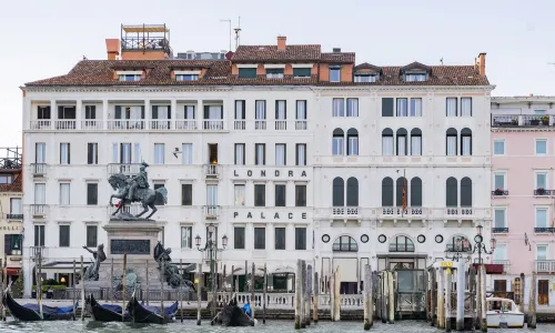 ลอนดรา พาเลซ เวเนเซีย