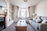 Host & Stay - Sherrington Road Abode