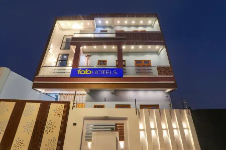 FabHotel Hridyam Madhuram