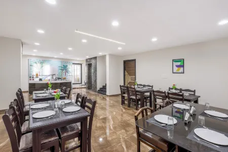 Treebo Iraa Отели в г. Какинада