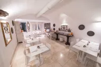 Academia Resort Hotels in Torre Boldone