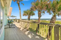 Pelican Beach Private Ocean Front Beach House- Sleeps 10 Bring Your Surf Boards - Pet friendly