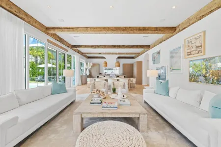 Verisun - 40 Elysee Court Home