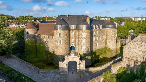 Residence Kelys فنادق في Hesdin-l'Abbe