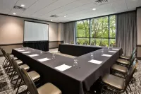 DoubleTree by Hilton Lansing Hotels in Lansing