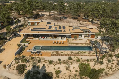 CL M 빌라 리트리트 바이 카덴잘럭스