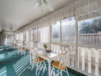 Luxary Castle & SPA near Skiing Resort Hotels in Wrightwood
