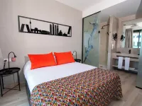 Ekilibrio Hotel & Apart-Suites Hotels near Usera Metro Station