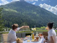 Apartments Hohenberger Mallnitz - Tauernbad Und Sauna im Winter Inklusive! Hotels in Mallnitz