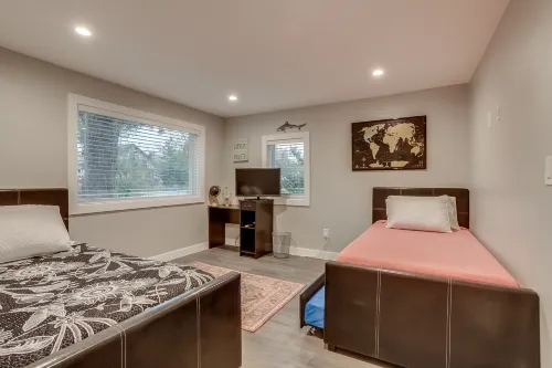 Hidden Gem * 3 Beds Near Golden Hotels in Lakewood